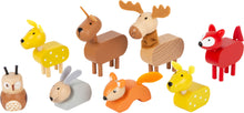 Laden Sie das Bild in den Galerie-Viewer, Small Foot - Holz Spielset Waldweihnacht der Tiere