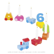 Laden Sie das Bild in den Galerie-Viewer, Goki -  Geburtstagszug Regenbogen mit Zahlen 1 bis 6