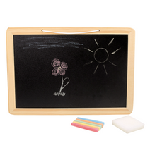 Laden Sie das Bild in den Galerie-Viewer, Small Foot - Kinder Holz Tafel mit bunten Kreiden