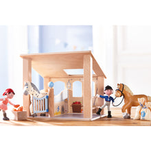 Laden Sie das Bild in den Galerie-Viewer, Haba Little Friends - Holz Pferdebox