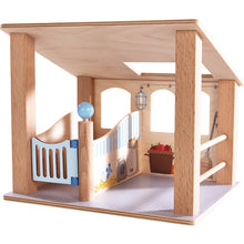 Laden Sie das Bild in den Galerie-Viewer, Haba Little Friends - Holz Pferdebox