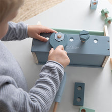 Laden Sie das Bild in den Galerie-Viewer, Little Dutch - Holz Werkzeugkasten 20 tlg. blau