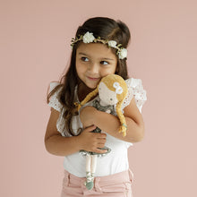 Laden Sie das Bild in den Galerie-Viewer, Little Dutch - Stoffpuppe Kuschel Puppe Mädchen Julia