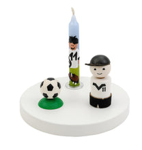 Laden Sie das Bild in den Galerie-Viewer, Ahrens AHS - Holz Steckfigur Fußballer