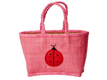 Laden Sie das Bild in den Galerie-Viewer, Rice - Rafia Bastkorb Kinderkorb pink Marienkäfer